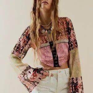 NWOT FREE PEOPLE WALK THIS WAY TOP SIZE M - FREE PEOPLE BOHO FLOWY LONG SLEEVE